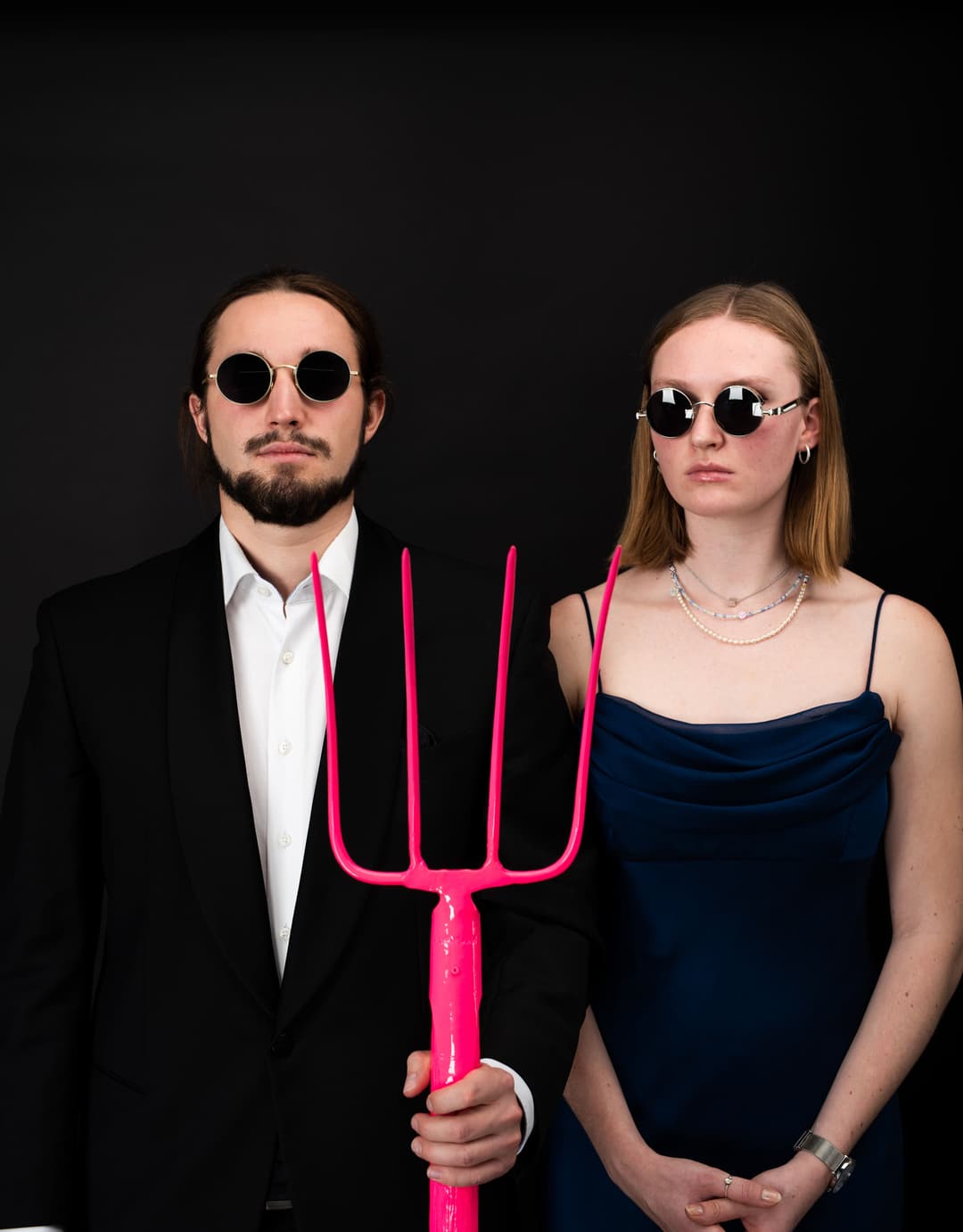 AMERICAN PINK GOTHIC - editorial, fashion, flash - photograph 3 of 9 by Marco Meyer, 2022