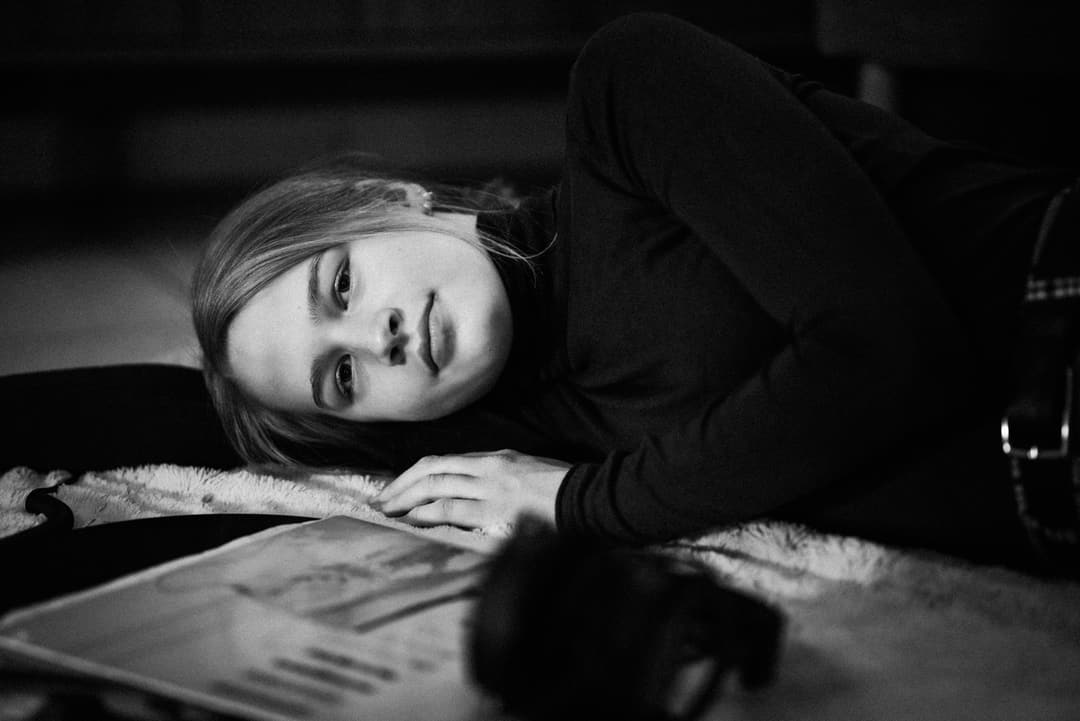 CASUAL LISTENING - available light, bavaria, black and white - photograph 3 of 16 by Marco Meyer, 2020