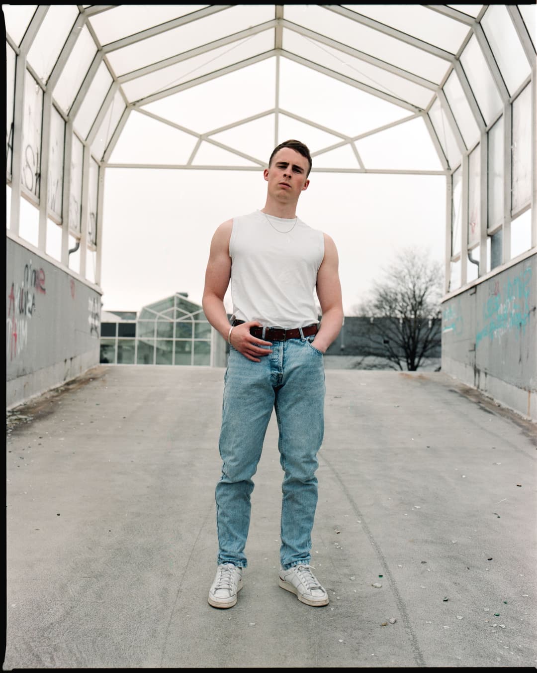 FELIX - analog, editorial, fashion - photograph 4 of 14 by Marco Meyer, 2022