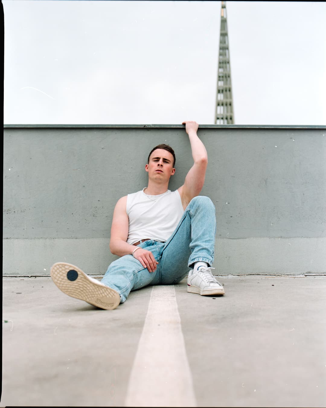 FELIX - analog, editorial, fashion - photograph 7 of 14 by Marco Meyer, 2022