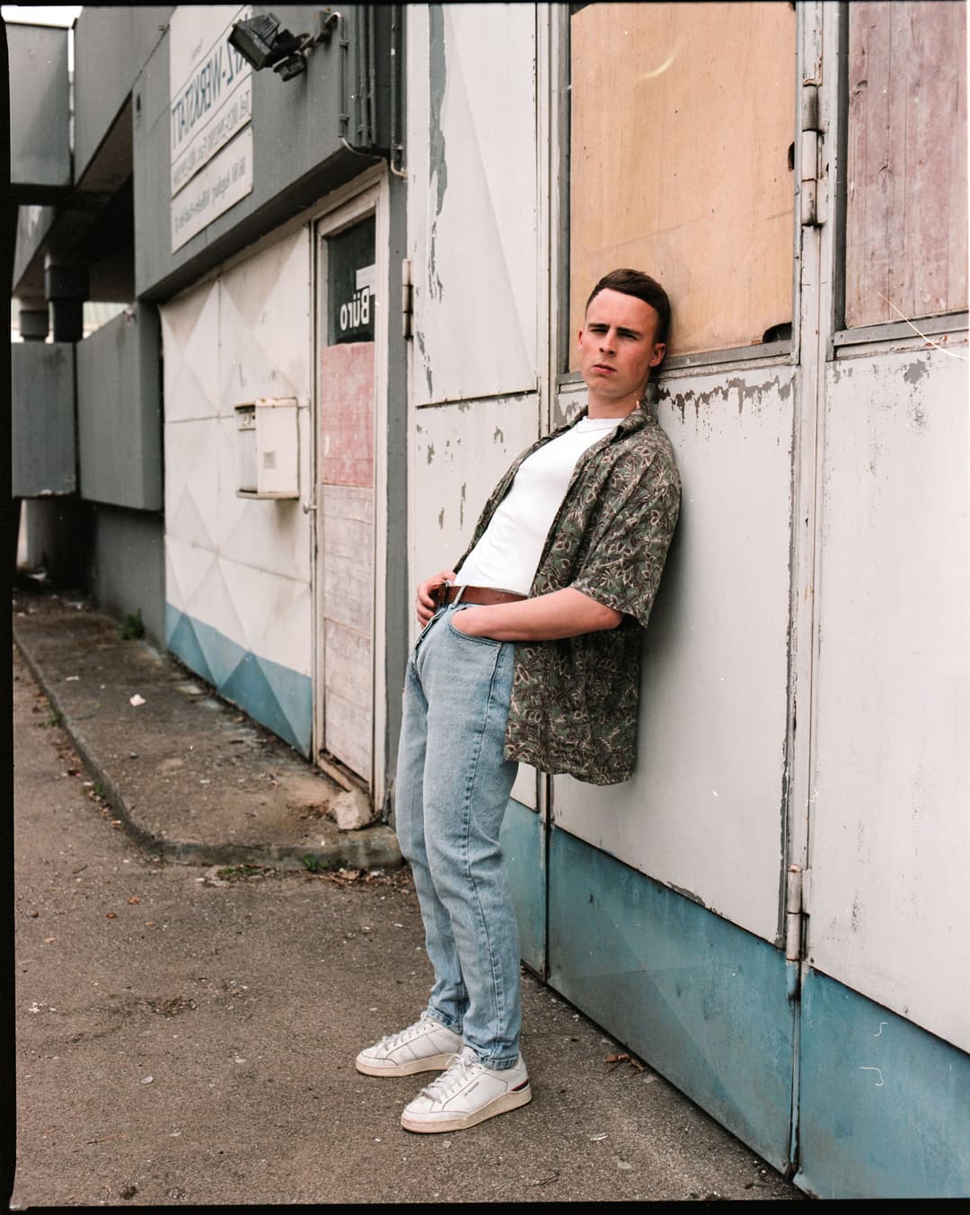 FELIX - analog, editorial, fashion - photograph 12 of 14 by Marco Meyer, 2022