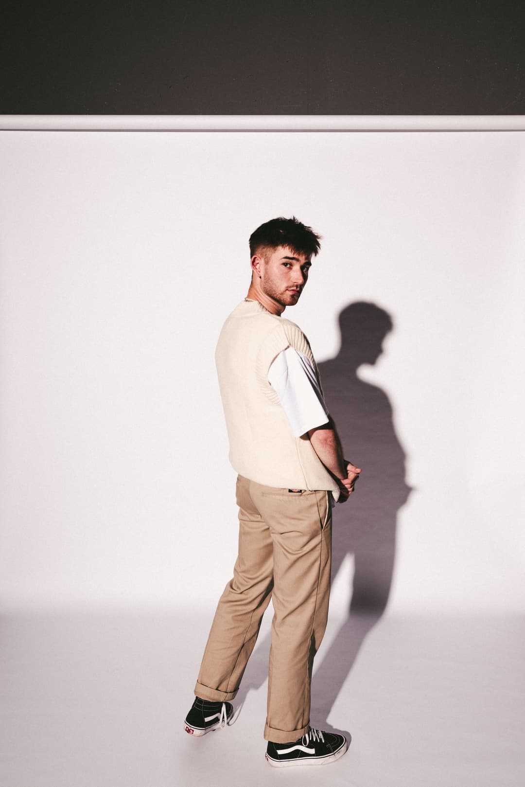 MA E X - editorial, fashion, flash - photograph 11 of 18 by Marco Meyer, 2022