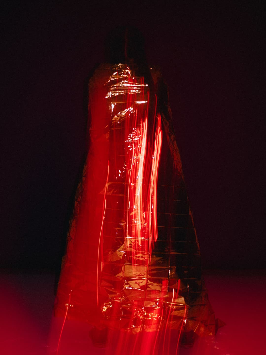RESCUE ME - studio, flash, long exposure - photograph 6 of 9 by Marco Meyer, 2023