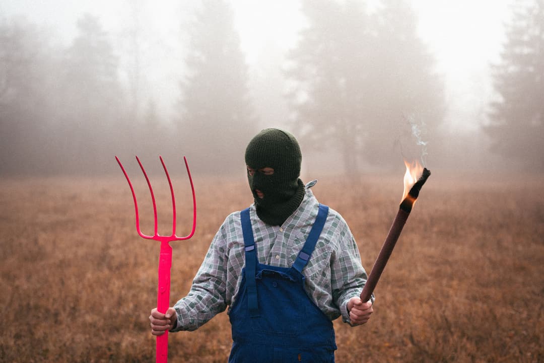 RIGHT TOOLS - autumn, editorial, moody - photograph 3 of 8 by Marco Meyer, 2022