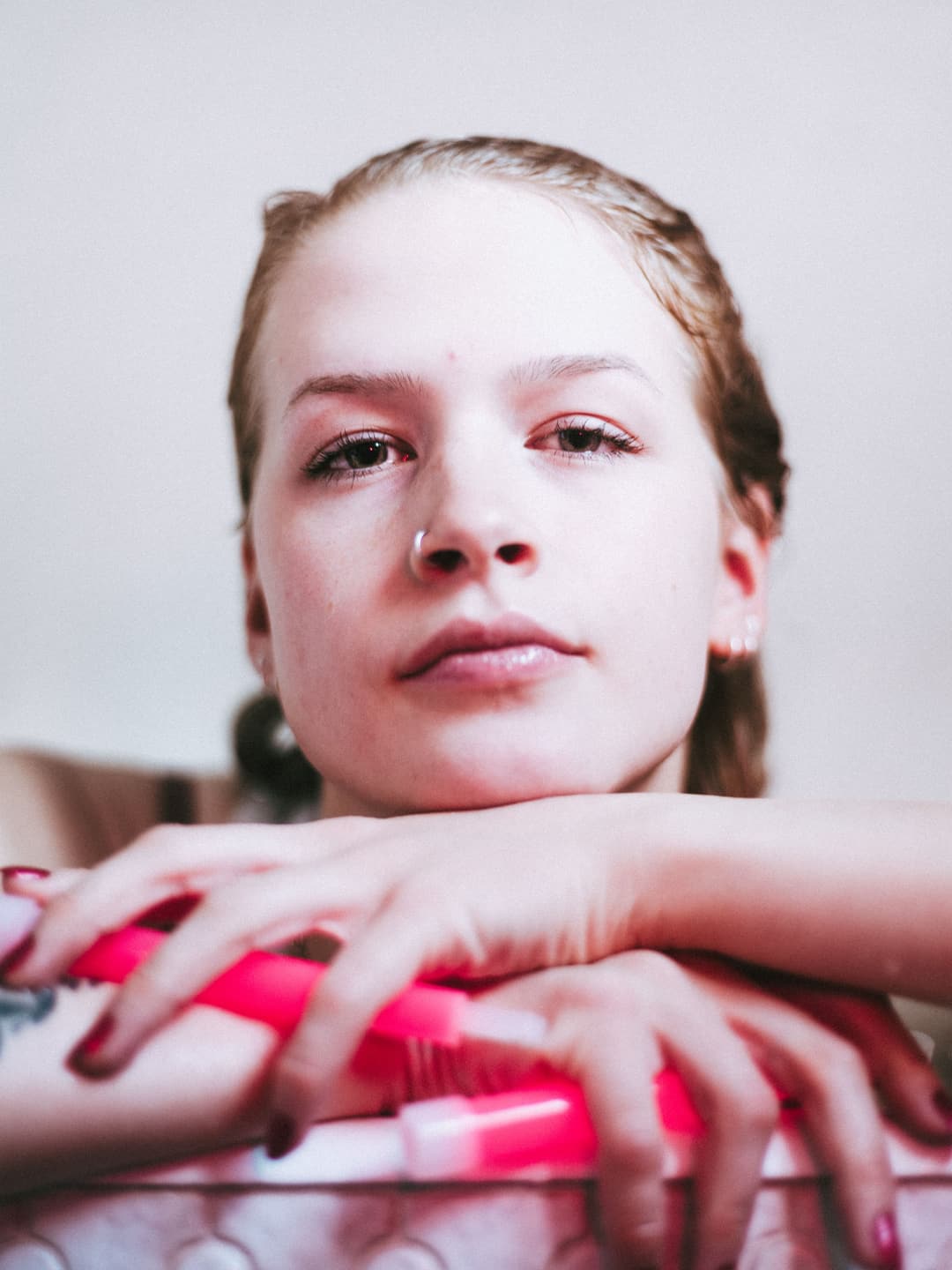 THE BATH IN RED - bright, editorial, fujifilm - photograph 11 of 12 by Marco Meyer, 2023