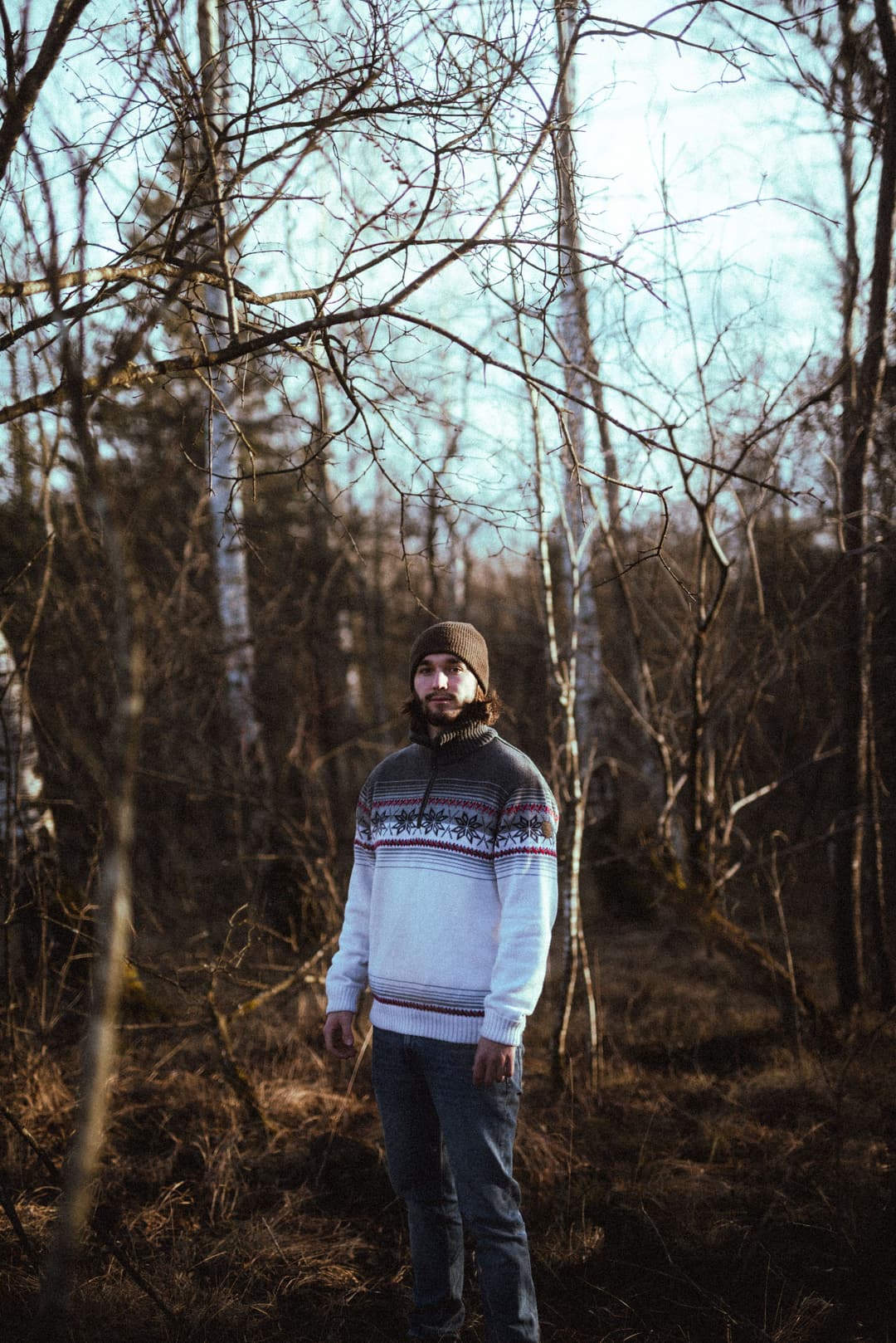 WINTER WITHOUT SNOW - editorial, lifestyle, mist - photograph 3 of 8 by Marco Meyer, 2022