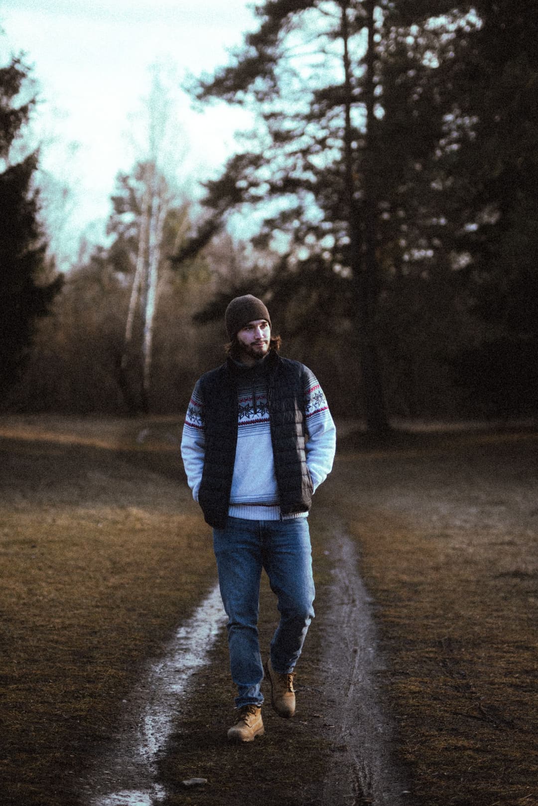 WINTER WITHOUT SNOW - editorial, lifestyle, mist - photograph 8 of 8 by Marco Meyer, 2022