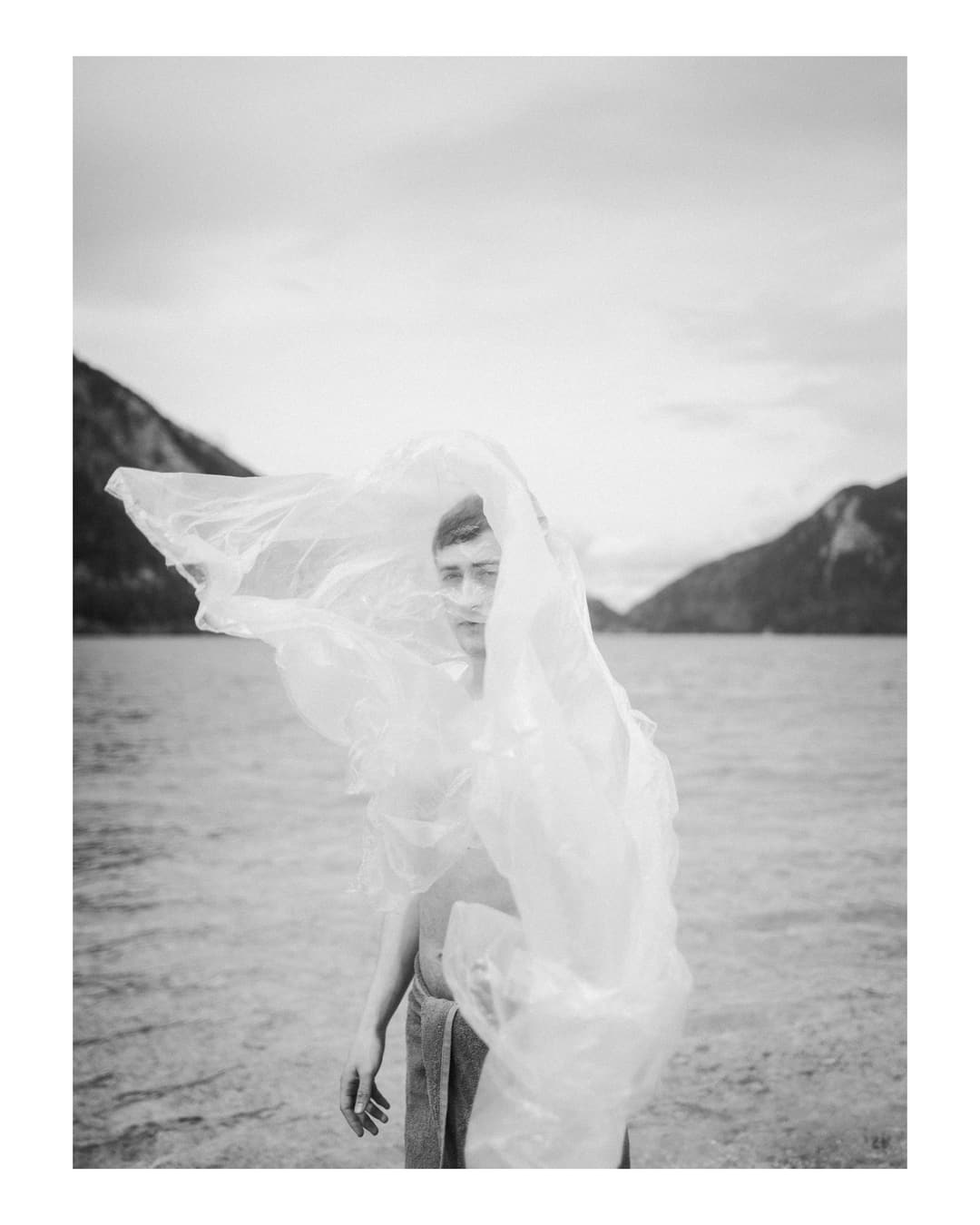 WRAP IT UP - portrait, editorial, outdoor - photograph 4 of 7 by Marco Meyer, 2023